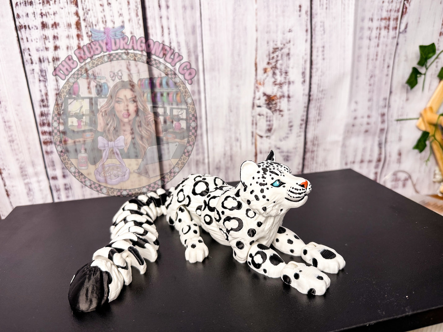 Flexi Snow Leopard