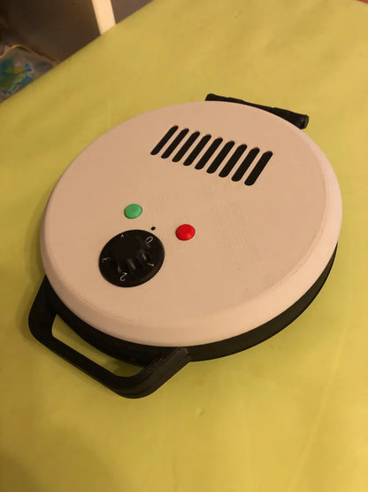 Waffle Maker with Waffles