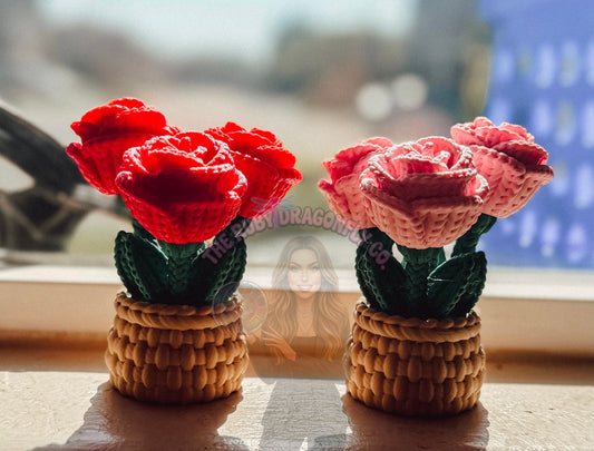 Knitted Rose Container (Set of 2)