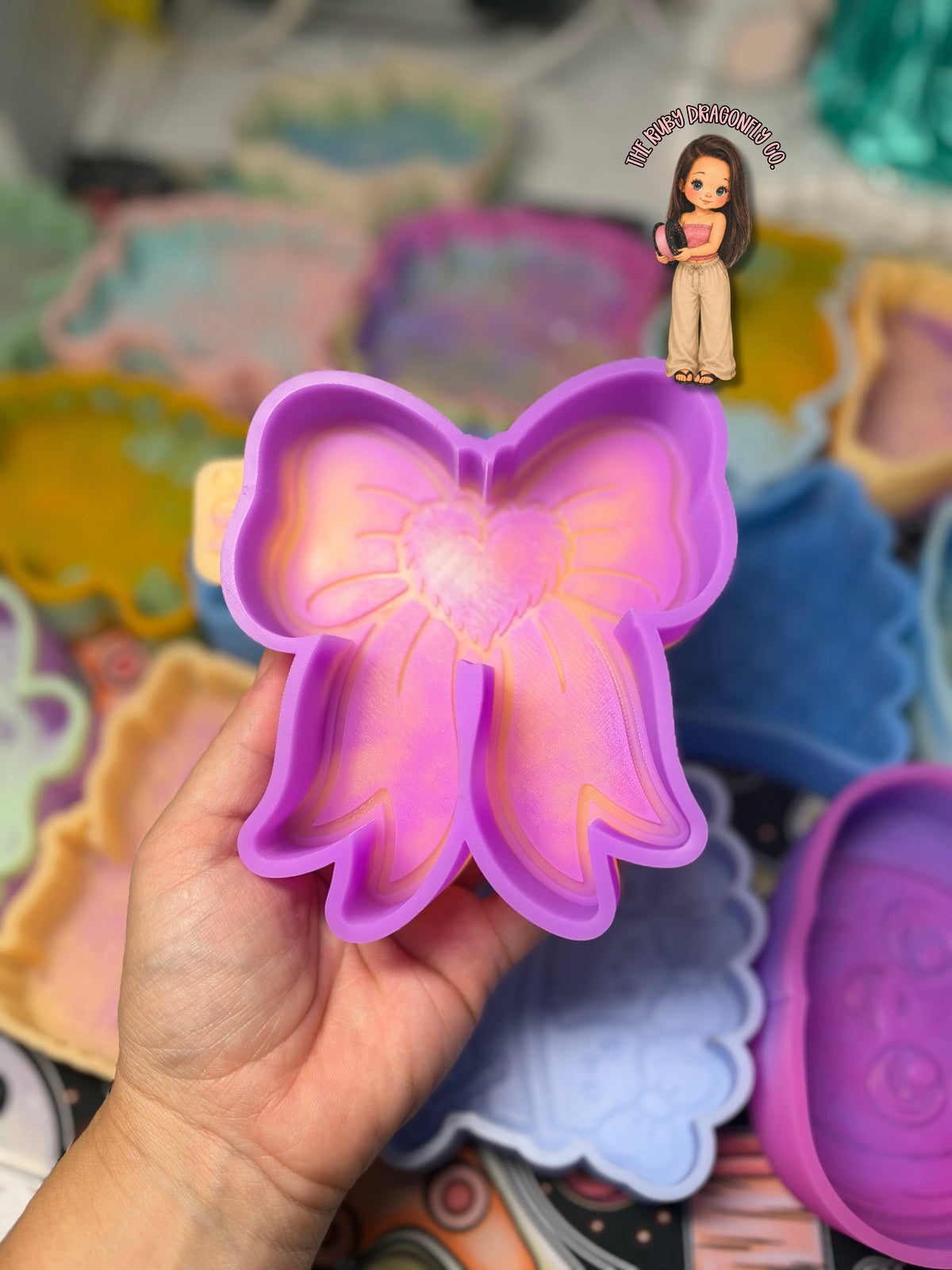 Fuzzy Heart Bow RTS silicone mold
