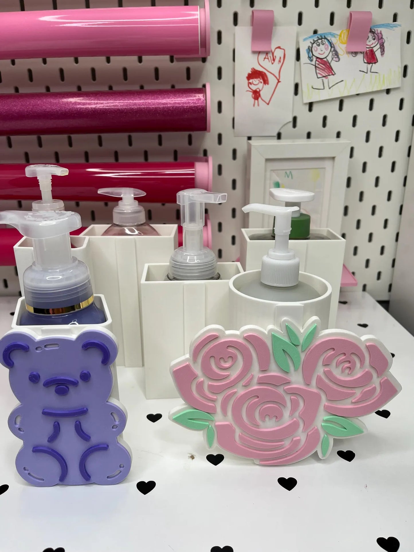 Soap Holder with Interchangeable Faces (Faces)